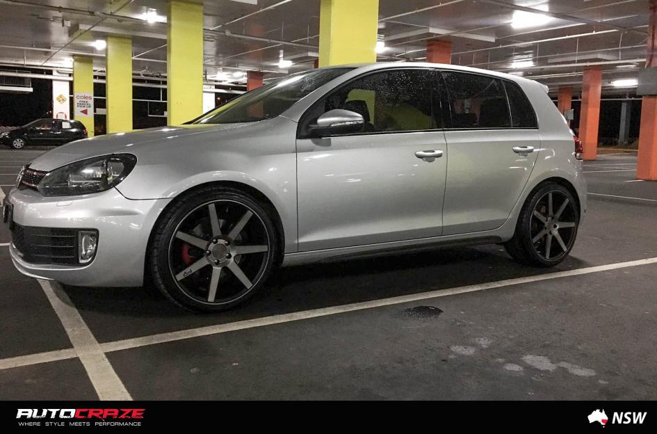 VOLKSWAGEN-GOLF-VERONA-MATTE-BLACK-TINTED-FACE-3